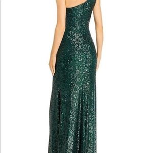 Avery G One Shoulder Sequin Gown Sz 6 
